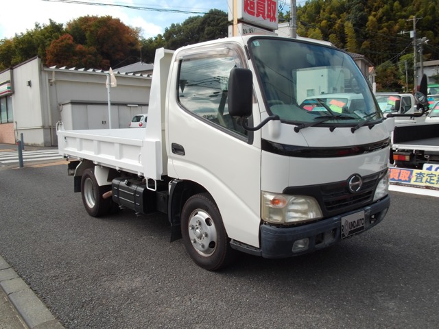 2007 Hino Dutro