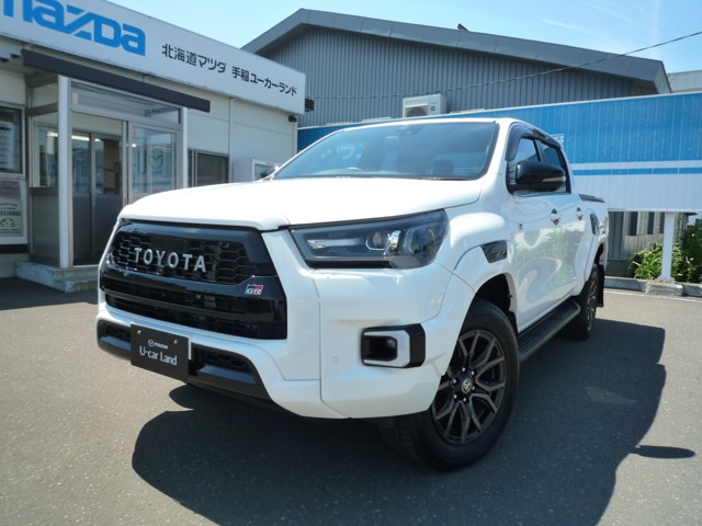 Toyota Hilux 1