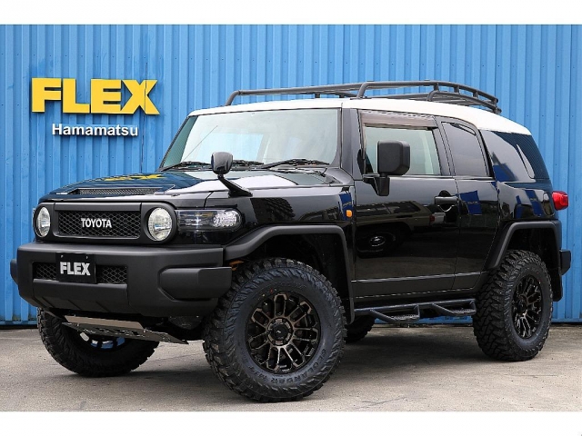 Toyota FJ Cruiser 2
