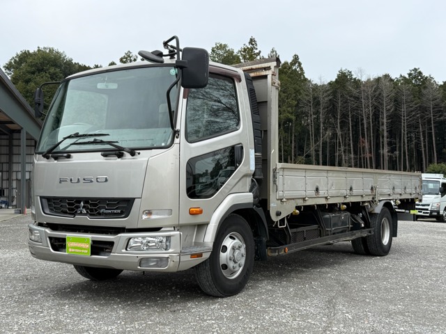 Mitsubishi Fuso Fighter 1