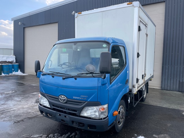 Toyota Toyoace 1