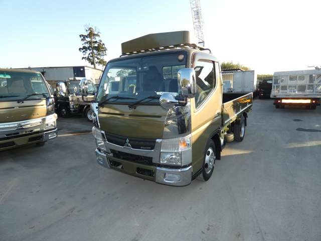 Mitsubishi Fuso Canter 2