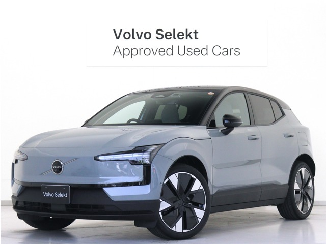 Volvo EX30 1