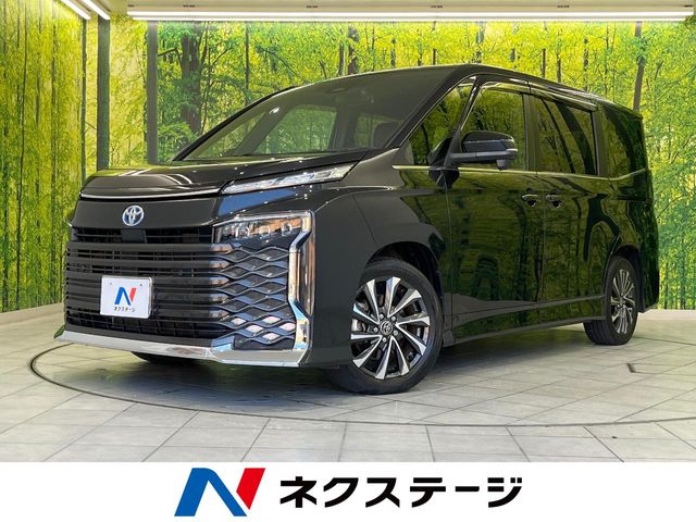 2023 Toyota Voxy