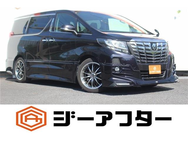 Toyota Alphard 1