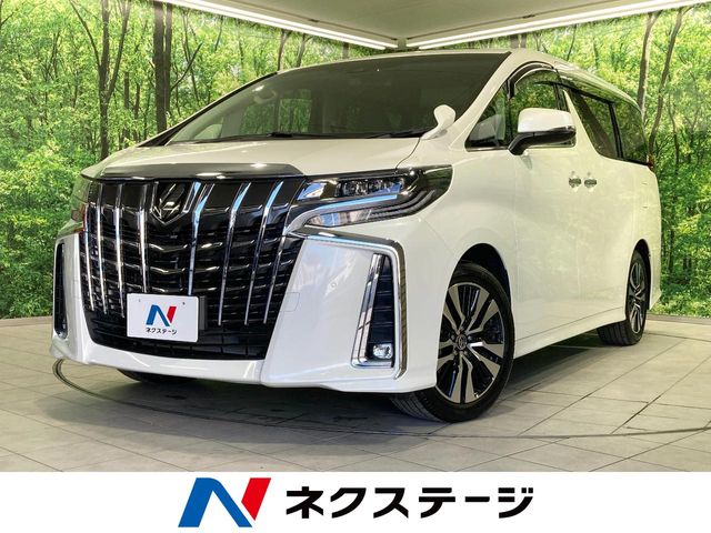 Toyota Alphard 1