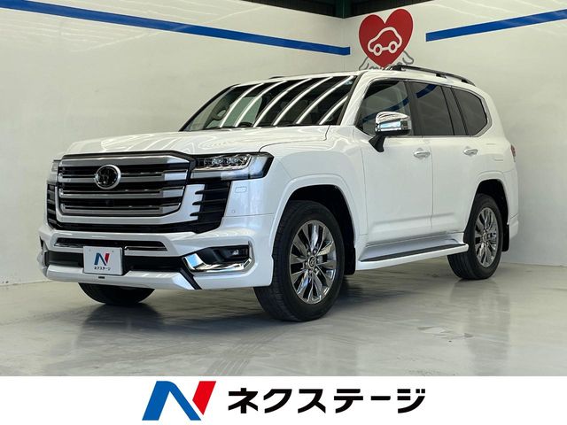 Toyota Land Cruiser 300 2