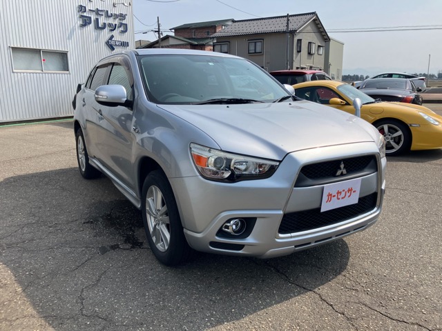 Mitsubishi RVR 1