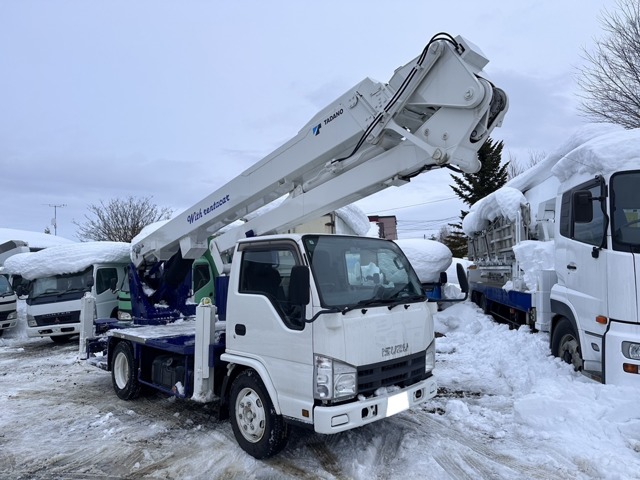2008 Isuzu Elf