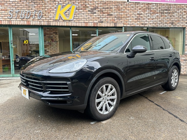 Porsche Cayenne 2