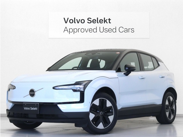 Volvo EX30 1