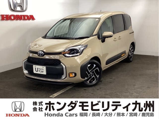 Toyota Sienta 1