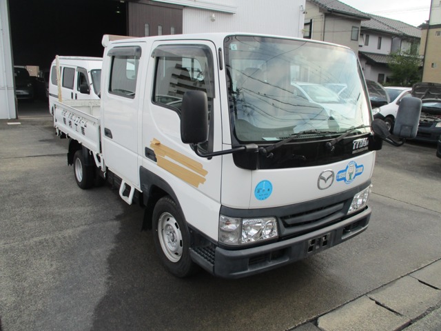Mazda Titan Dash 1
