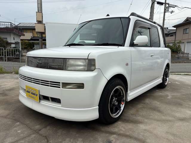Toyota bB Open Deck 1