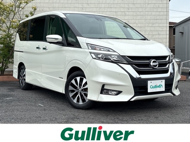 Nissan Serena 1