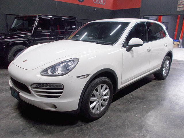 Porsche Cayenne 2