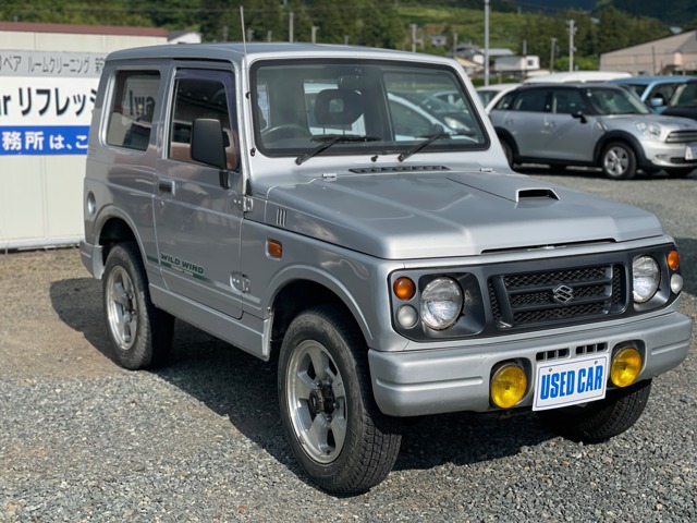 Suzuki Jimny 1