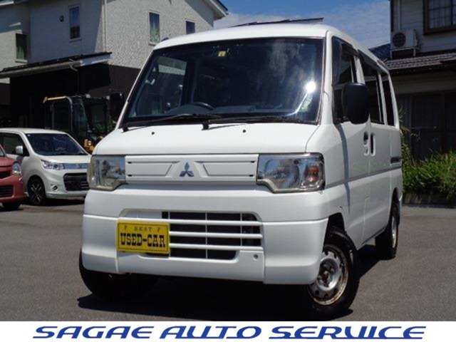 2013 Mitsubishi Minicab Van