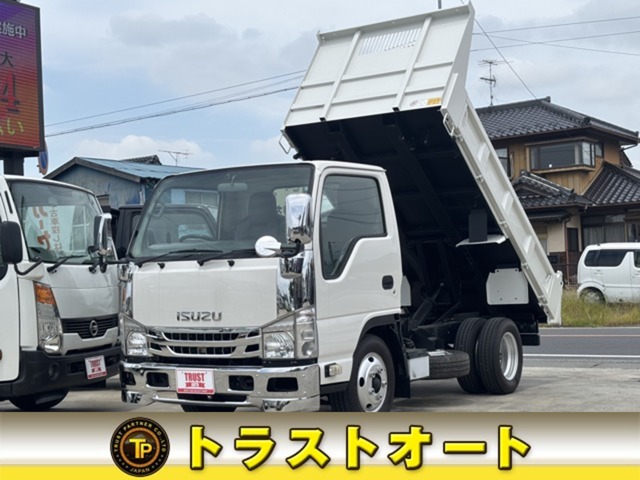 2014 Isuzu Elf