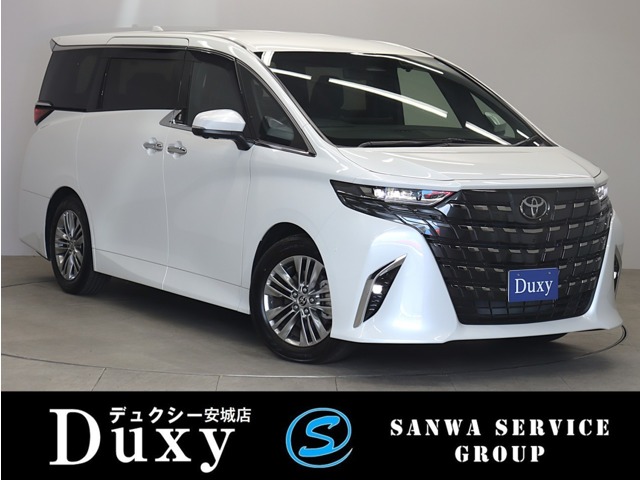 Toyota Alphard 1