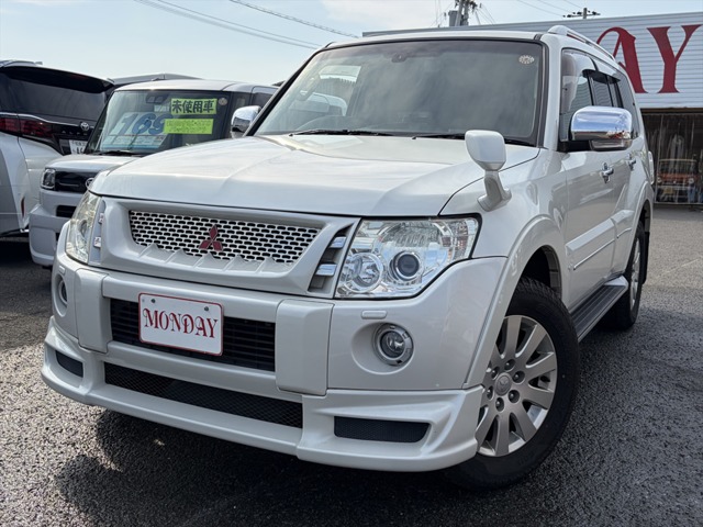 Mitsubishi Pajero 1