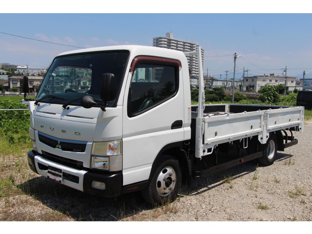 Mitsubishi Fuso Canter 1