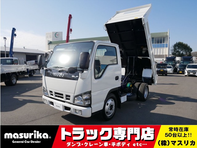 Isuzu Elf 1