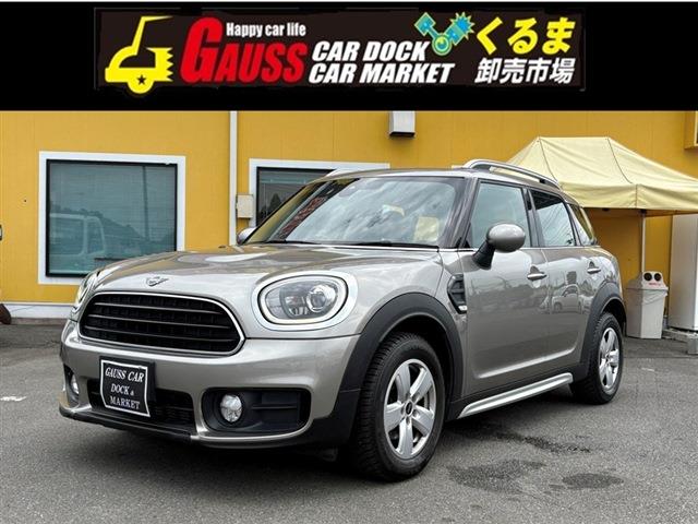 MINI Crossover 1