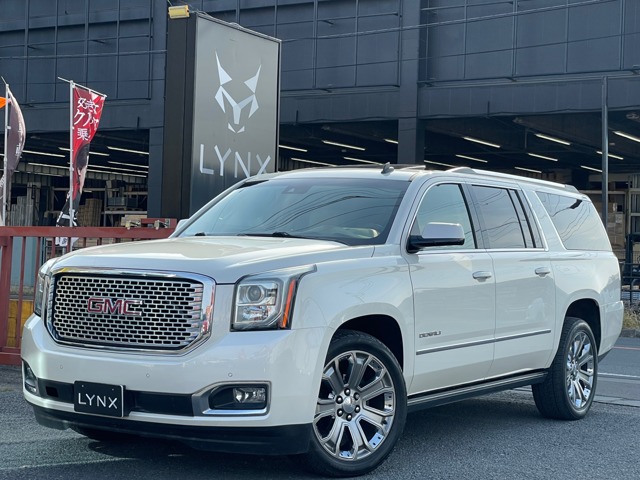 GMC Yukon XL Denali 6.2 V8 4WD, long body, Rear Seat Monitor, non-smoking vehicle, 1 number registration, backup camera, ETC, power back door