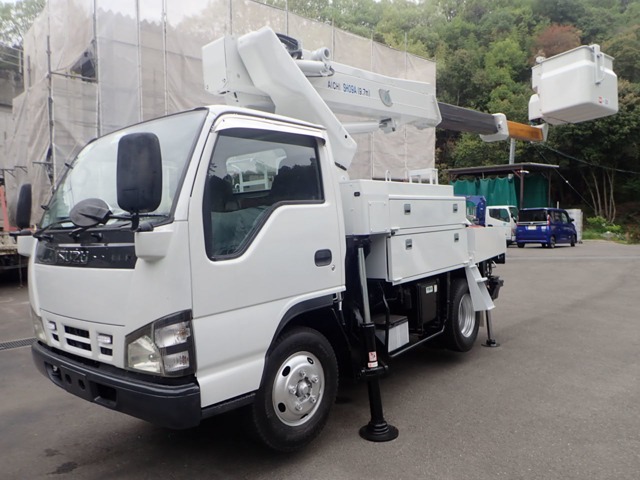 2007 Isuzu Elf