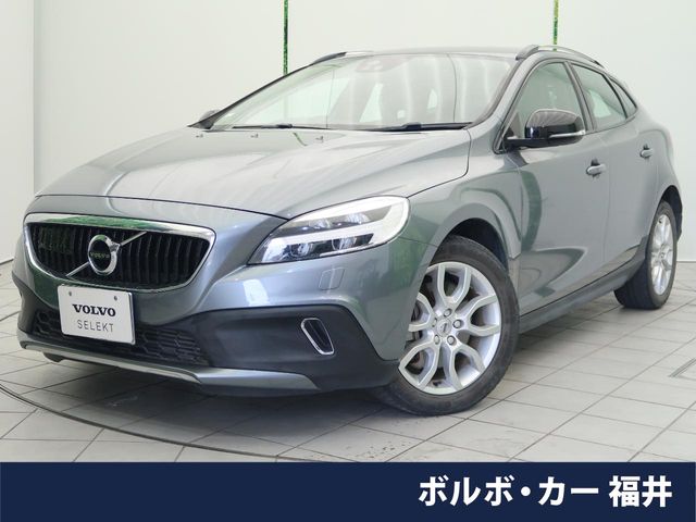 2018 Volvo V40 Cross Country