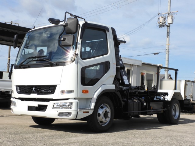 2025 Mitsubishi Fuso Fighter