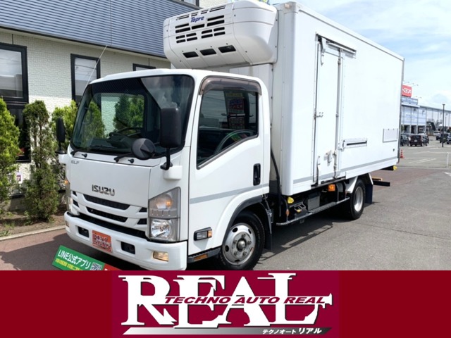 Isuzu Elf 1