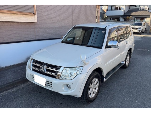Mitsubishi Pajero 2