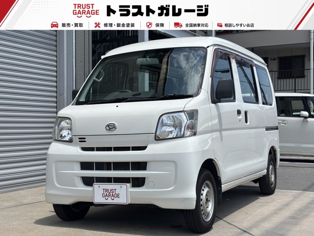 Daihatsu Hijet Cargo 1