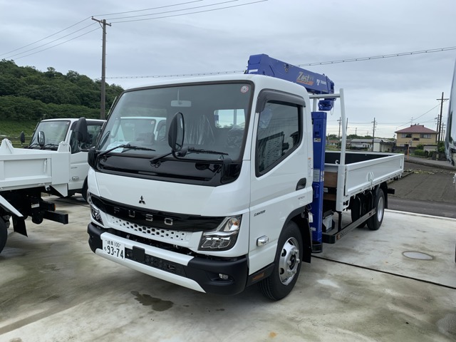 Mitsubishi Fuso Canter 1