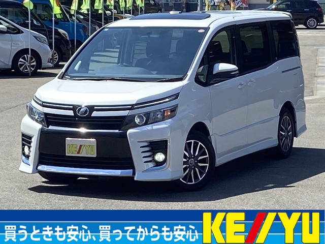Toyota Voxy 1