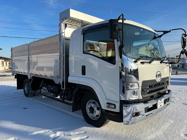 2022 UD Trucks Condor