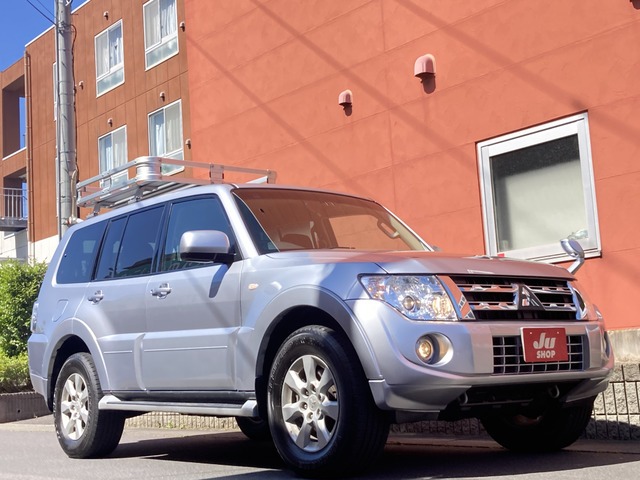 Mitsubishi Pajero 2