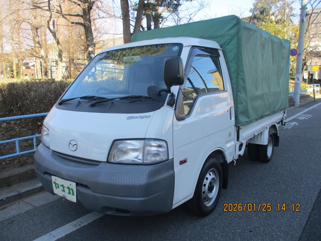 Mazda Bongo Truck 1