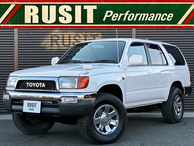 Toyota Hilux Surf 2