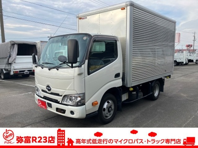 2021 Hino Dutro