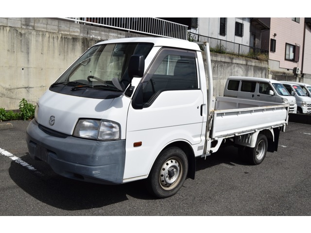 Mazda Bongo Truck 1