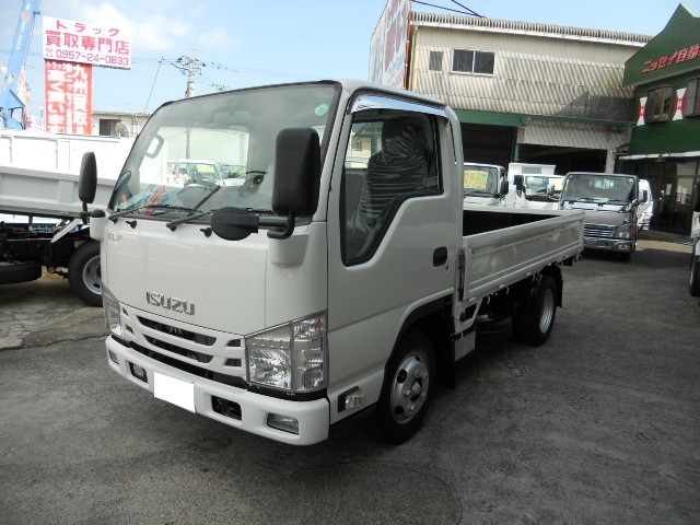2020 Isuzu Elf