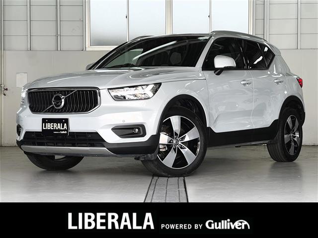 2022 Volvo XC40
