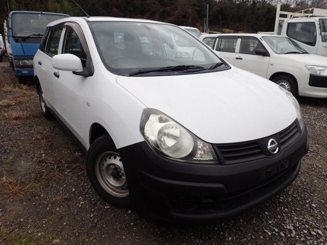 Nissan AD 1