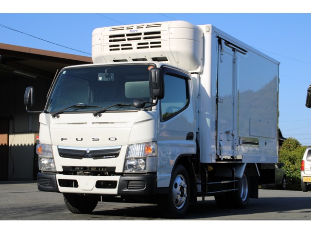 Mitsubishi Fuso Canter 1