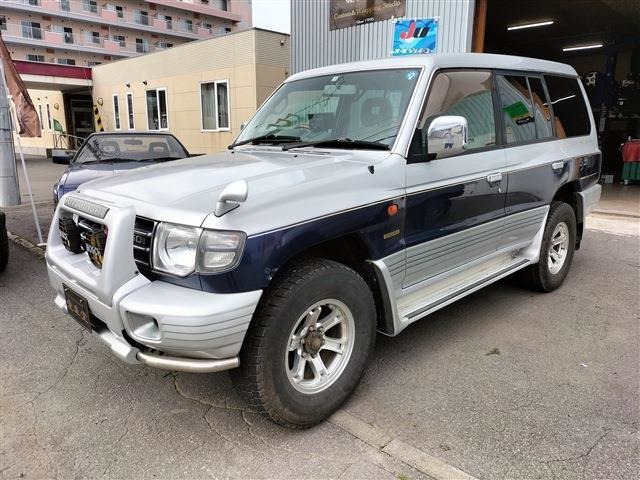 1998 Mitsubishi Pajero