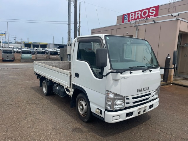 2016 Isuzu Elf