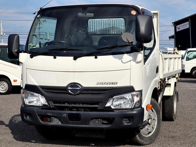 Hino Dutro 1